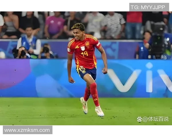 南美小国足球明星的辉煌历程与成就揭秘